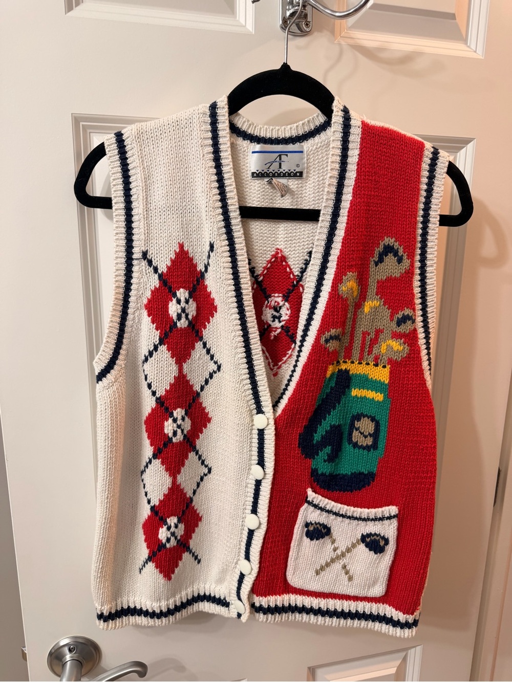 Argyle Golf Knit Vest - Red & Cream